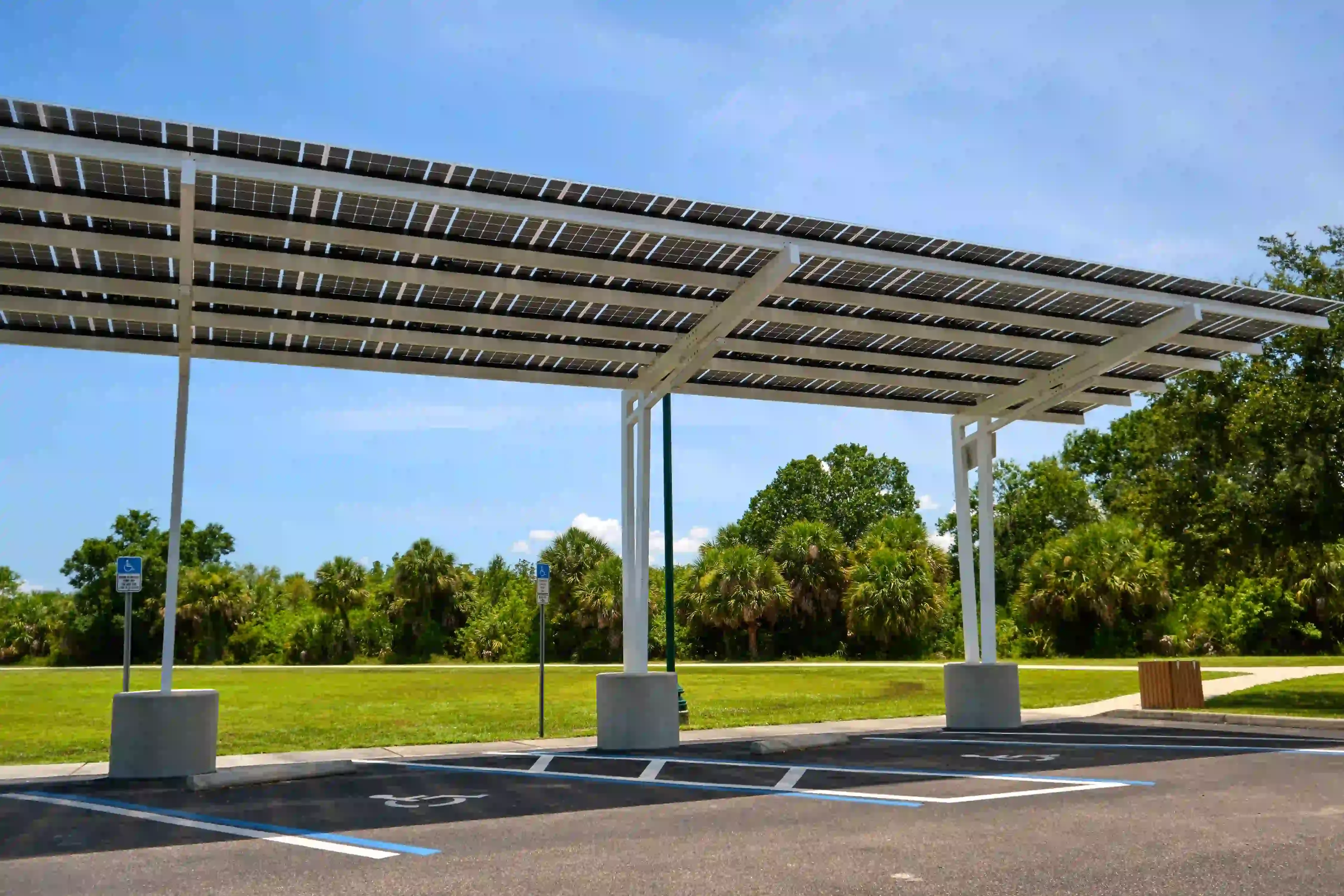 Image installateur carport solaire 4 carport solaire expert